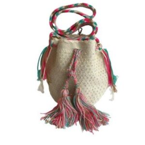 Mochila Wayuú Mediana Tradicional Recamada En Pedrería