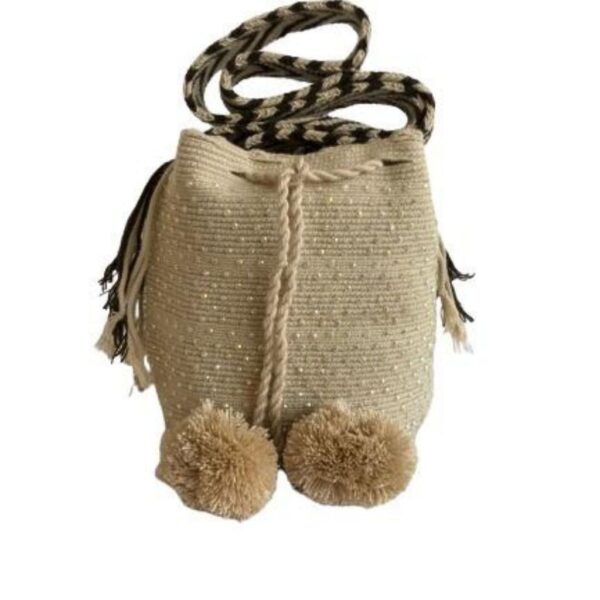 Mochila Wayuú Mediana Tradicional Recamada En Pedrería