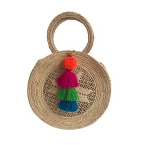 Bolso Redondo Grande Elaborado En Fibra De Palma De Iraca Y Campaneros.