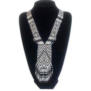 Collar Tipo Corbata Grande Diseño Etnico