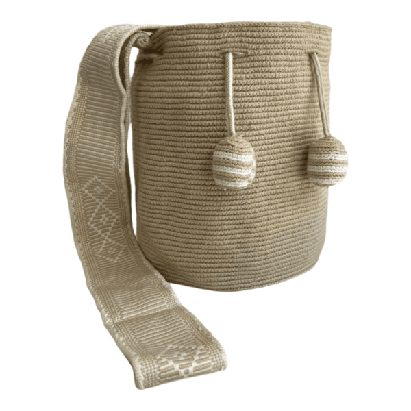 Mochila Wayuu Mediana Beige Asa Paleteada Con Diseño