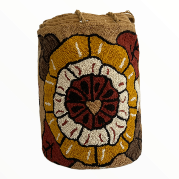 mochila wayuu tapizada grande diseño Flor (2)